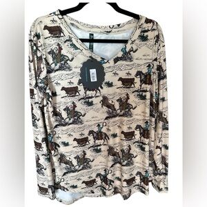 STERLING KREEK- Western Print V-Neck Long Sleeve Tee — Cream